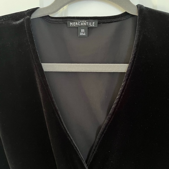 J. Crew Mercantile Surplice Black Velvet Top Size XS - Picture 5 of 11